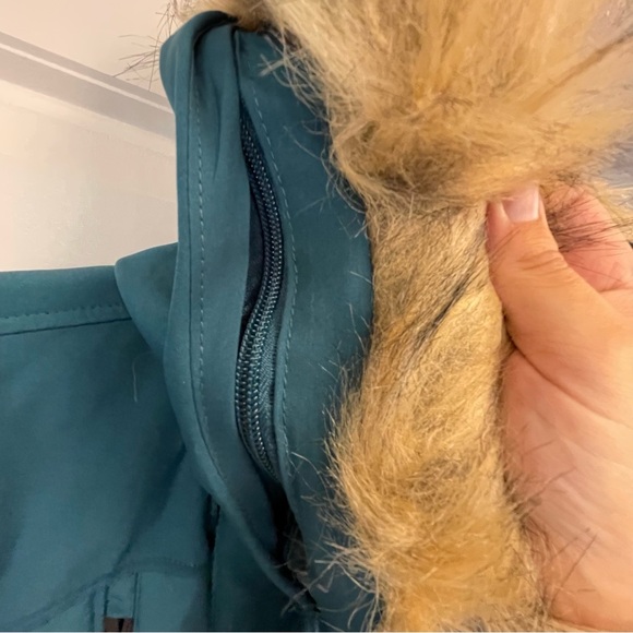 Canada weather gear women’s Teal cinched waist hooded anorak Med Soft Shell Coat - Picture 5 of 12